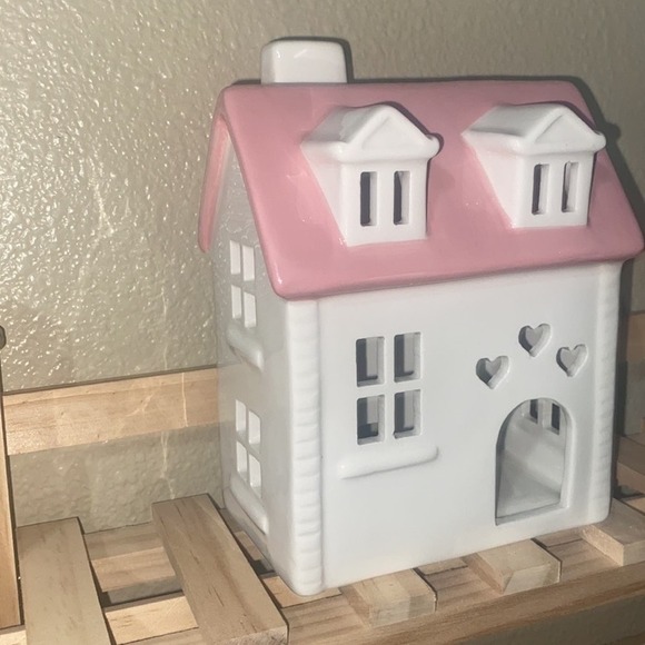 Target Valentine Ceramic Short Building Figurine Pink/White - Spritz - Picture 8 of 10